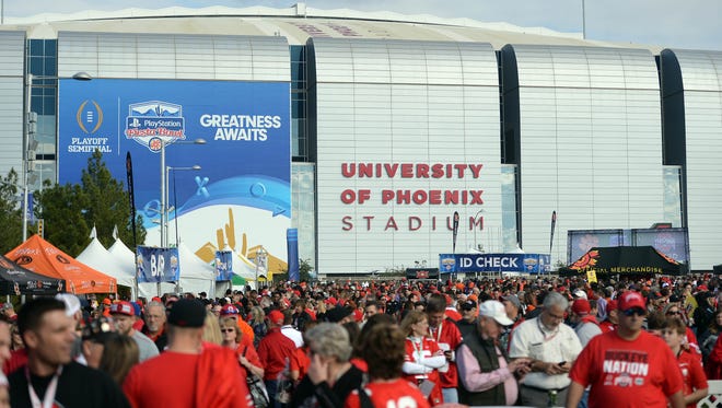 The crowd gathers for the Fiesta Bowl.