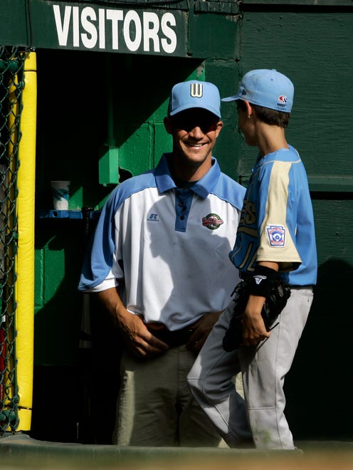 2007: Chandler Ariz., coach and former major leaguer Clay Bellinger, left, with his son Cody Bellinger at the 2007 Little League World Series.