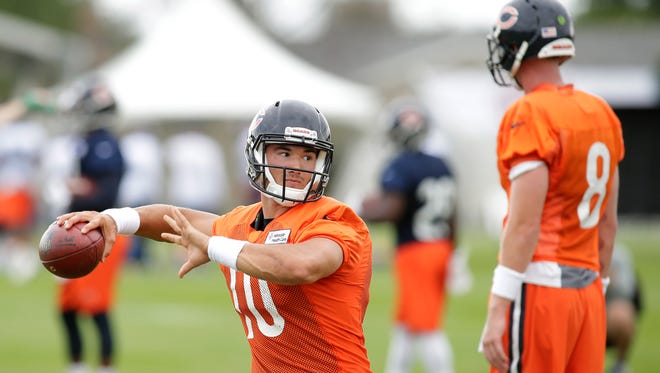 Chicago Bears quarterback Mitchell Trubisky (10) prepares to throw in front of fellow quarterback Mike Glennon (8) during Training Camp at Olivet Nazarene University.