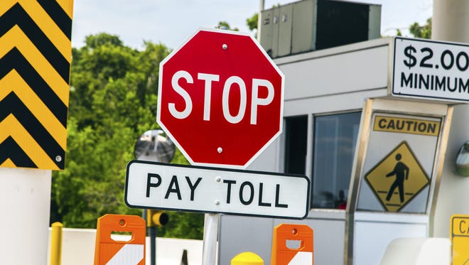Many motorists haven't bothered with a transponder and continue to fumble for loose change when they encounter a toll booth.